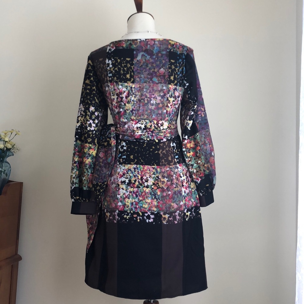 London Ric Rac Print Dress - Picture 2 of 13